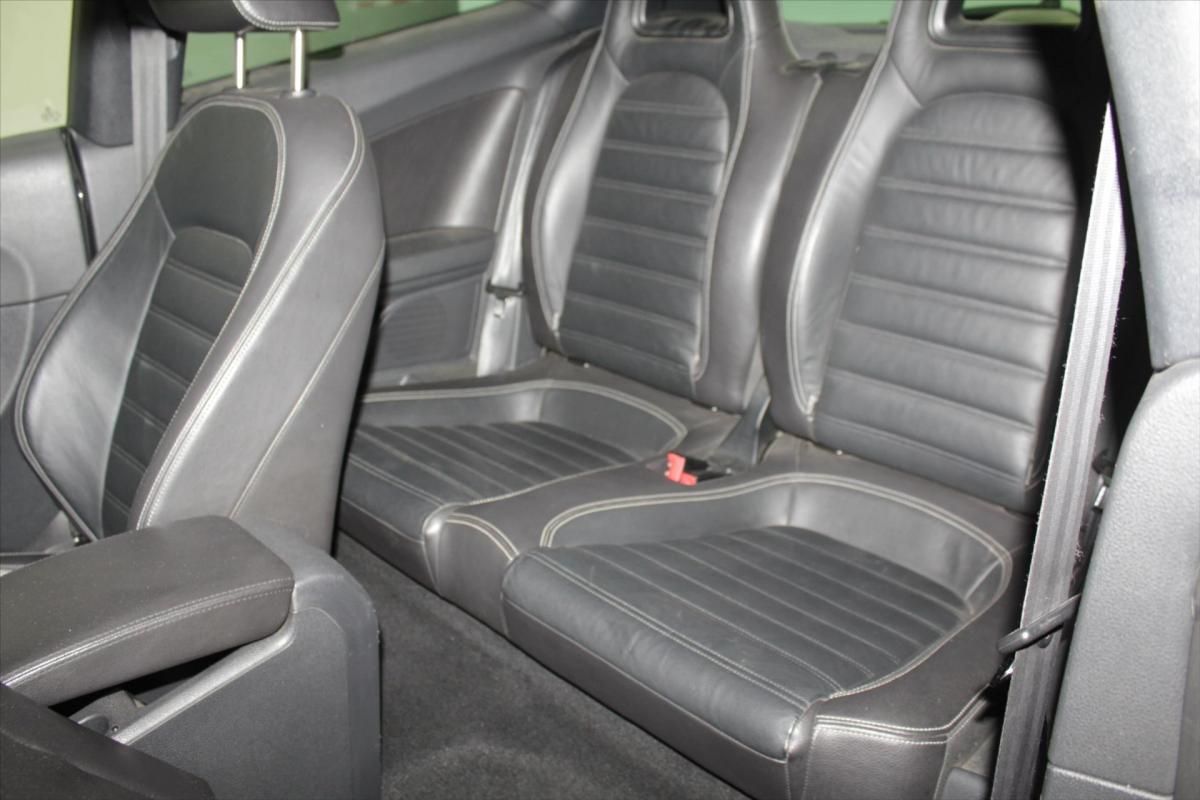 VOLKSWAGEN SCIROCCO D'OCCASION AUX ENCHERES